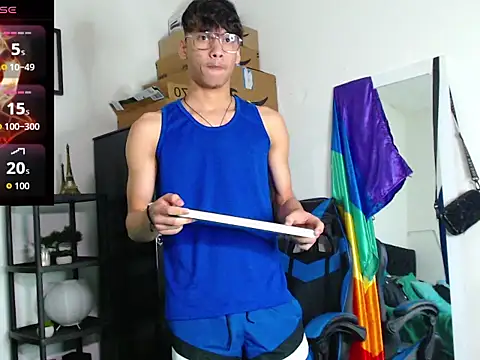 Snapshot of Gael_Jones chatting on 18, 9, 2025 Gael Jones online show from 18, 9, 2025