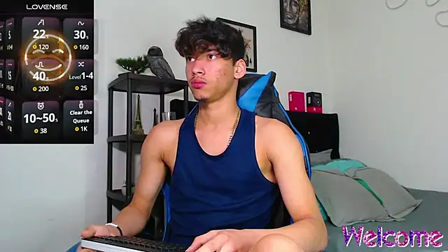 Snapshot of Gael_Jones chatting on 6, 11, 2025 Gael Jones online show from 6, 11, 2025