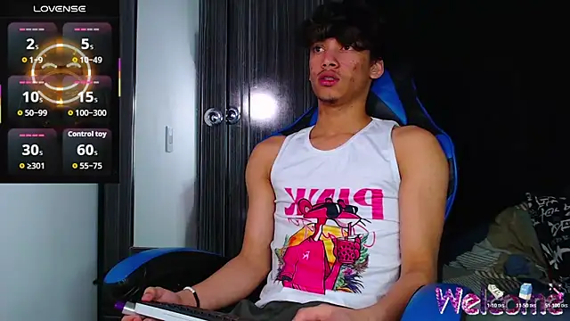 Snapshot of Gael_Jones chatting on 16, 12, 2025 Gael Jones online show from 16, 12, 2025