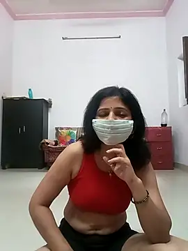 BITEXBABYlove online show from 4, 10, 2025