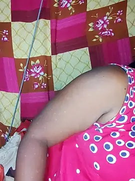 Hot-Show2 online show from 19, 10, 2025