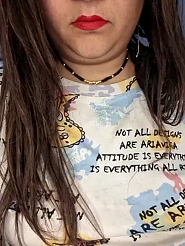 Snapshot of indian-hotmilfs chatting on 5, 10, 2025 indian-hotmilfs online show from 5, 10, 2025