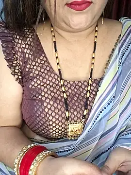 Snapshot of indian-hotmilfs chatting on 20, 12, 2025 indian-hotmilfs online show from 20, 12, 2025
