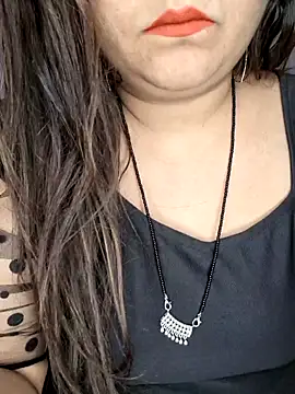 Snapshot of indian-hotmilfs chatting on 14, 1, 2026 indian-hotmilfs online show from 14, 1, 2026