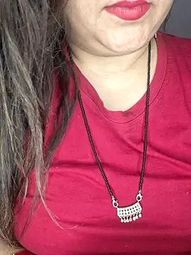 Snapshot of indian-hotmilfs chatting on 14, 2, 2026 indian-hotmilfs online show from 14, 2, 2026