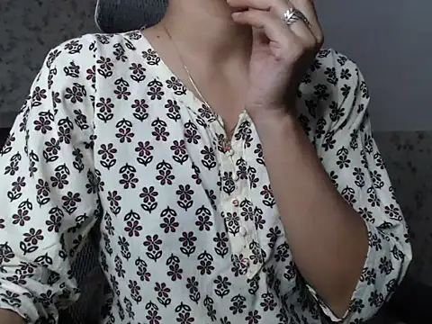 snow white123 online show from 2, 10, 2025