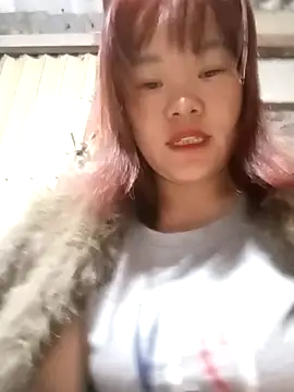 Snapshot of sukabae00 chatting on 10, 9, 2025 sukabae00 online show from 10, 9, 2025