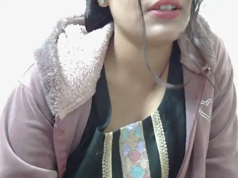Snapshot of nista_01 chatting on 30, 11, 2025 nista 01 online show from 30, 11, 2025