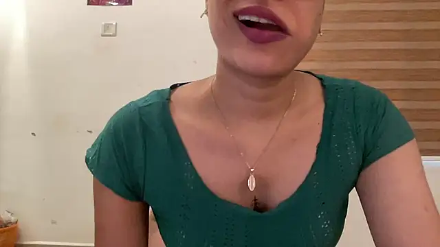 Snapshot of LucytheDevilQueen chatting on 26, 11, 2025 LucytheDevilQueen online show from 26, 11, 2025