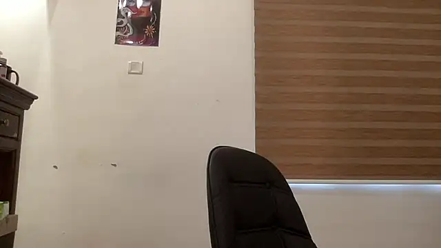 Snapshot of LucytheDevilQueen chatting on 1, 12, 2025 LucytheDevilQueen online show from 1, 12, 2025