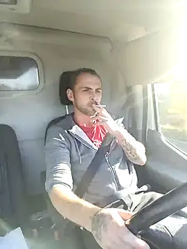 papichulo0099 online show from 5, 11, 2025