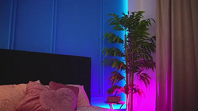 alexxisrae online show from 4, 12, 2025