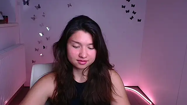 Snapshot of Sandra_Curly chatting on 17, 9, 2025 Sandra Curly online show from 17, 9, 2025