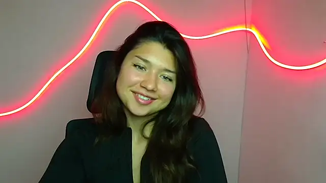 Snapshot of Sandra_Curly chatting on 28, 9, 2025 Sandra Curly online show from 28, 9, 2025