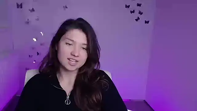 Snapshot of Sandra_Curly chatting on 5, 10, 2025 Sandra Curly online show from 5, 10, 2025