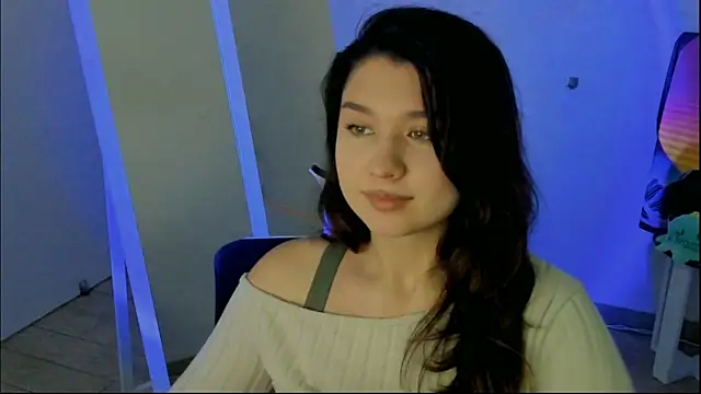 Snapshot of Sandra_Curly chatting on 26, 11, 2025 Sandra Curly online show from 26, 11, 2025