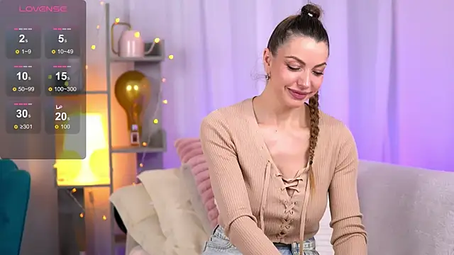 RebeccaRese online show from 13, 11, 2025