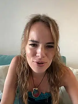 Snapshot of Lionessssa chatting on 19, 9, 2025 Lionessssa online show from 19, 9, 2025