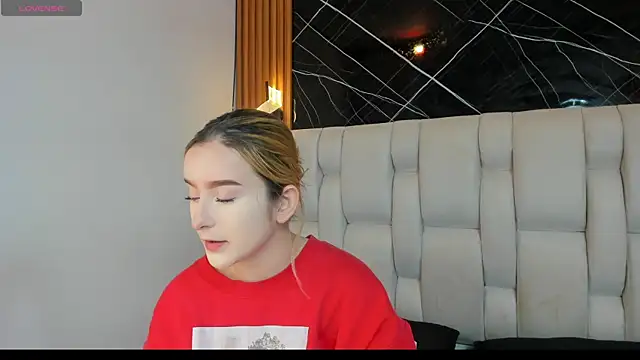 Snapshot of kristal_joi_dl chatting on 13, 11, 2025 kristal joi dl online show from 13, 11, 2025