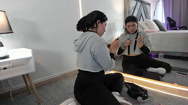 emy williams online show from 10, 10, 2025