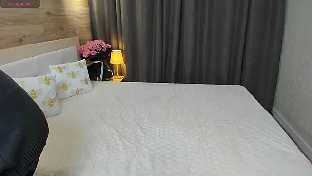 Snapshot of Babyy_Lynaa chatting on 10, 10, 2025 Babyy Lynaa online show from 10, 10, 2025
