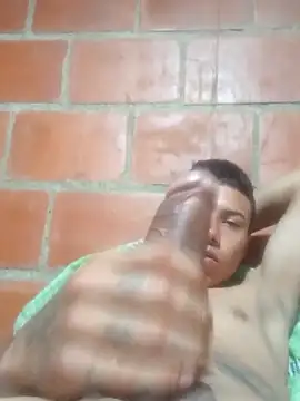 Snapshot of eldelmienbrogrueso chatting on 5, 12, 2025 eldelmienbrogrueso online show from 5, 12, 2025