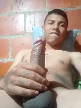 Snapshot of eldelmienbrogrueso chatting on 6, 1, 2026 eldelmienbrogrueso online show from 6, 1, 2026