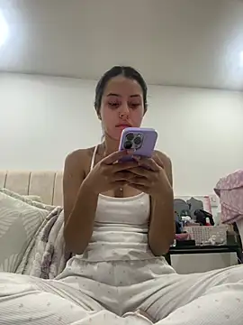 Victoria alson online show from 29, 4, 2026