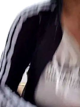 KamillaSpencer online show from 2, 2, 2026