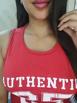 Snapshot of Cute_merry01 chatting on 7, 7, 2026 Cute merry01 online show from 7, 7, 2026