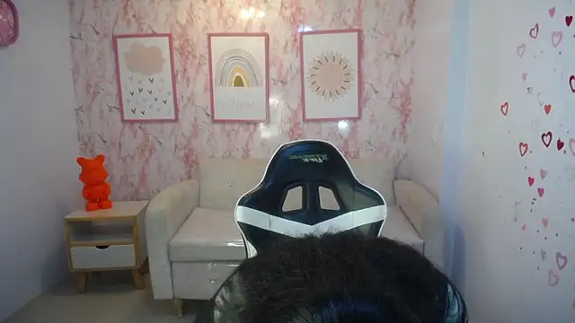 Kylie ch1 online show from 11, 10, 2025