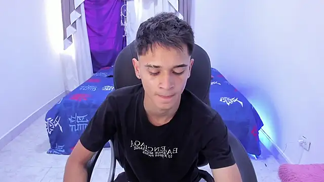 Aron Boyy online show from 22, 10, 2025