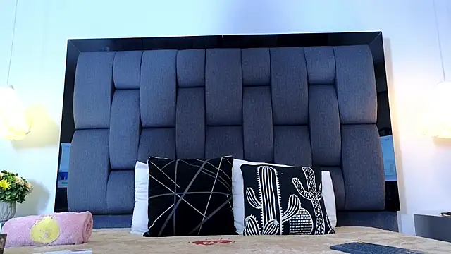 Calipso Parisi online show from 12, 9, 2025