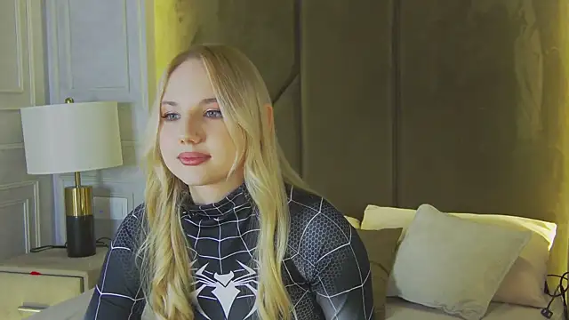 Sky Cutie online show from 9, 4, 2026