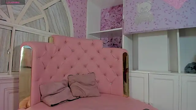 Snapshot of Dani_rivass chatting on 13, 11, 2025 Dani rivass online show from 13, 11, 2025