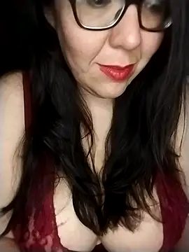 Snapshot of lucecitaxxx chatting on 21, 9, 2025 lucecitaxxx online show from 21, 9, 2025