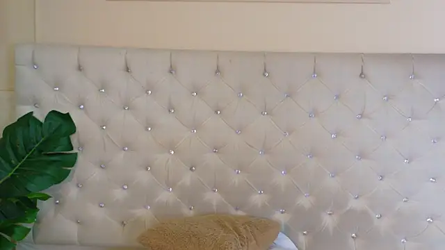 CathMellow online show from 28, 11, 2025