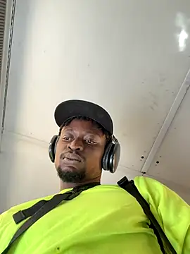 Snapshot of Vikehim chatting on 10, 11, 2025 Vikehim online show from 10, 11, 2025