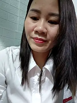 Snapshot of Singlemom69x chatting on 1, 11, 2025 Singlemom69x online show from 1, 11, 2025