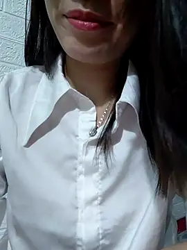 Snapshot of Singlemom69x chatting on 15, 11, 2025 Singlemom69x online show from 15, 11, 2025