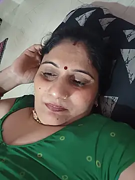 Snapshot of Rakhi99x chatting on 10, 6, 2026 Rakhi99x online show from 10, 6, 2026