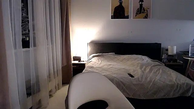 VivianCoke online show from 8, 1, 2026