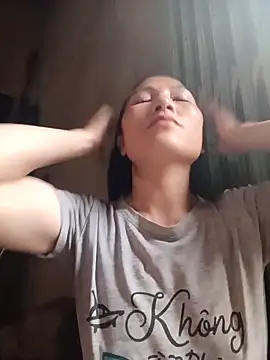 Snapshot of YAYAA-502 chatting on 4, 10, 2025 YAYAA-502 online show from 4, 10, 2025