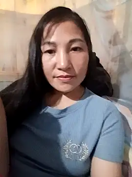 YAYAA-502 online show from 4, 4, 2026