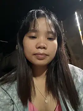 Snapshot of Ngoc-bbi chatting on 24, 10, 2025 Ngoc-bbi online show from 24, 10, 2025