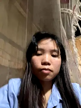 Snapshot of Ngoc-bbi chatting on 30, 10, 2025 Ngoc-bbi online show from 30, 10, 2025