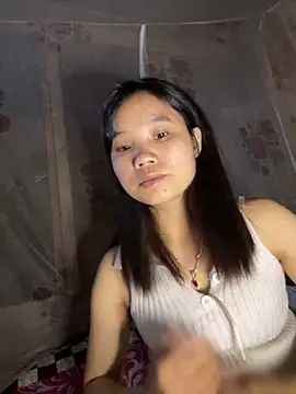 Snapshot of Ngoc-bbi chatting on 12, 11, 2025 Ngoc-bbi online show from 12, 11, 2025