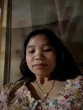 Snapshot of Ngoc-bbi chatting on 15, 11, 2025 Ngoc-bbi online show from 15, 11, 2025