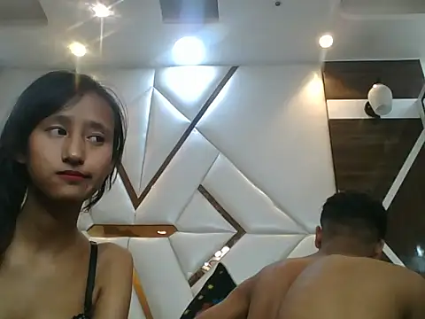 lily 9900 online show from 12, 10, 2025