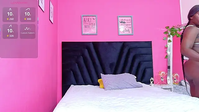SweeterChocolate online show from 17, 10, 2025